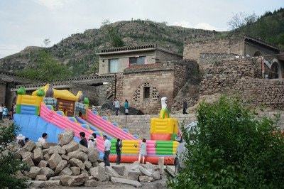 辛巴利用直播電商優(yōu)勢公益助農(nóng),電商&ldquo;集群&rdquo;發(fā)力助推鄉(xiāng)村振興