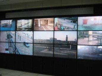 全面解析廣州市區(qū)監(jiān)控設(shè)備維護(hù)與網(wǎng)絡(luò)布線工程服務(wù)